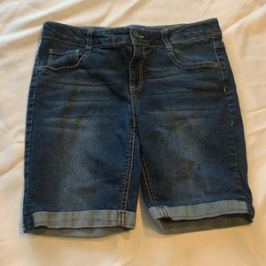 Arizona Girls’ Plus Jean Shorts Size 12.5